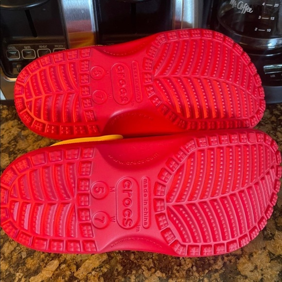 Magically Delicious Lucky Charms Crocs - Picture 11 of 11